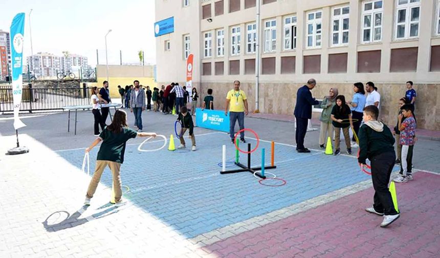 Yeşilyurt’ta spor eğitimi okul bahçelerine taşınıyor