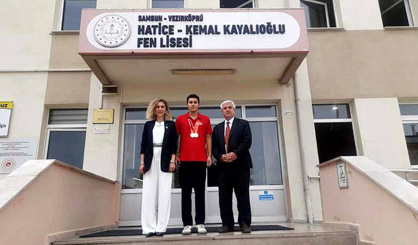 Vezirköprü'nün TEKNOFEST 2025'te çifte birincilik gururu