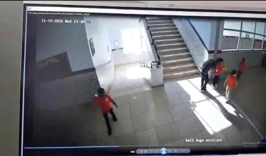 Nefes borusuna yiyecek kaçan öğrenci Heimlich manevrasıyla kurtarıldı