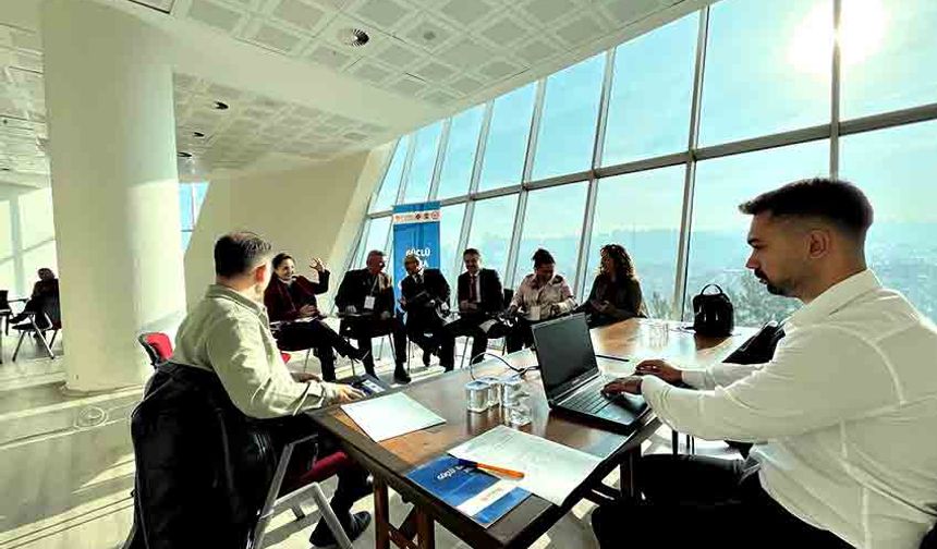 Babalar ve özel bireyler için farkındalık atölyesi