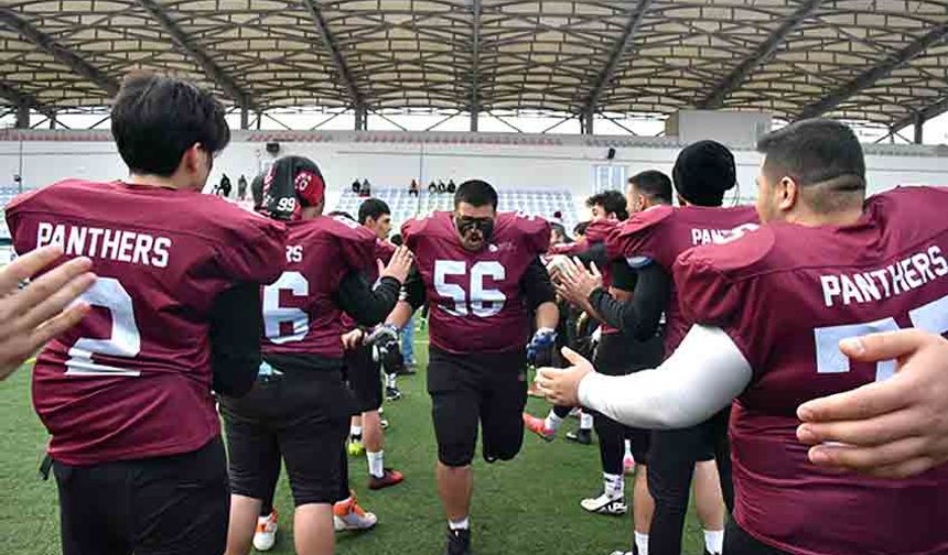 Düzce Üniversitesi korumalı futbol takımından galibiyet