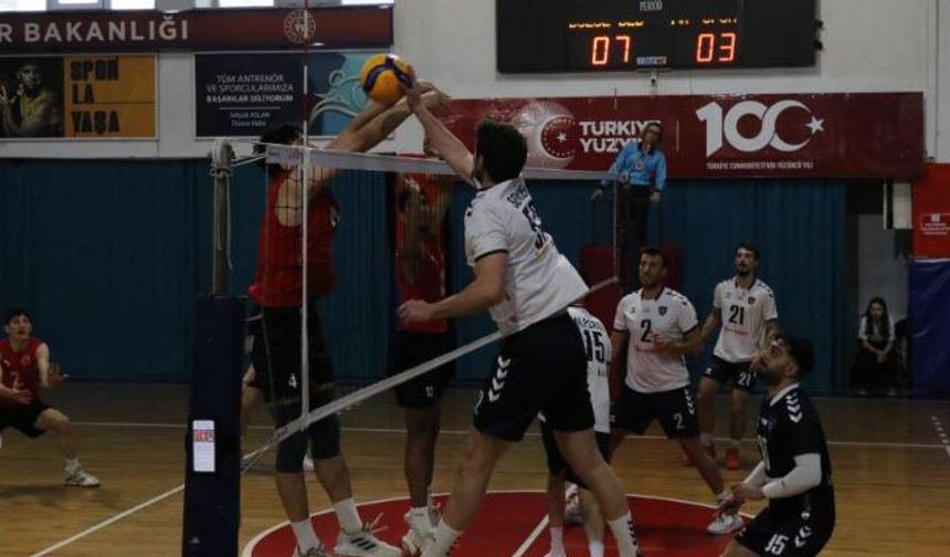 Düzce Belediyesi Spor Akademisi evinde kazandı