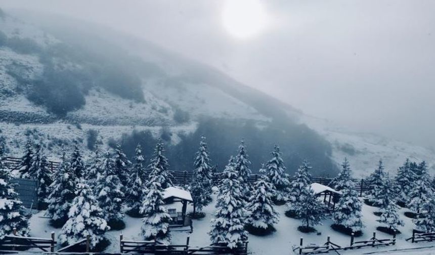 Ladik Akdağ beyaz gelinliğini giydi