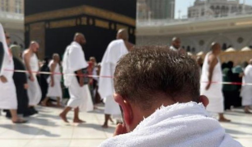 Bolu Belediye Başkanı Özcan, Kabe'den video mesaj paylaştı: "Huzur buldum"