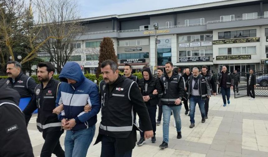 Tapuda Milyonluk Vurgun! Sahte Kimlikle Arazi Oyunu