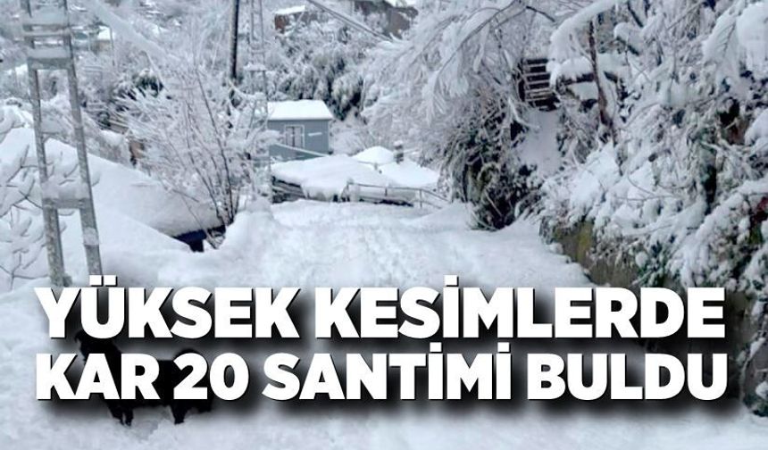 Yüksek Kesimler Beyaza Büründü: Kar 20 Santimi Aştı