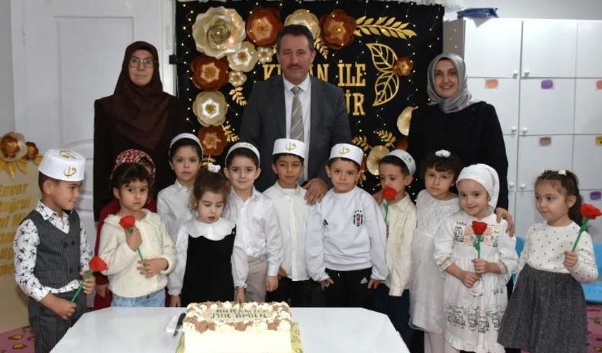 Bilecik’te minikler Kur’an’a geçmenin mutluluğunu yaşadı