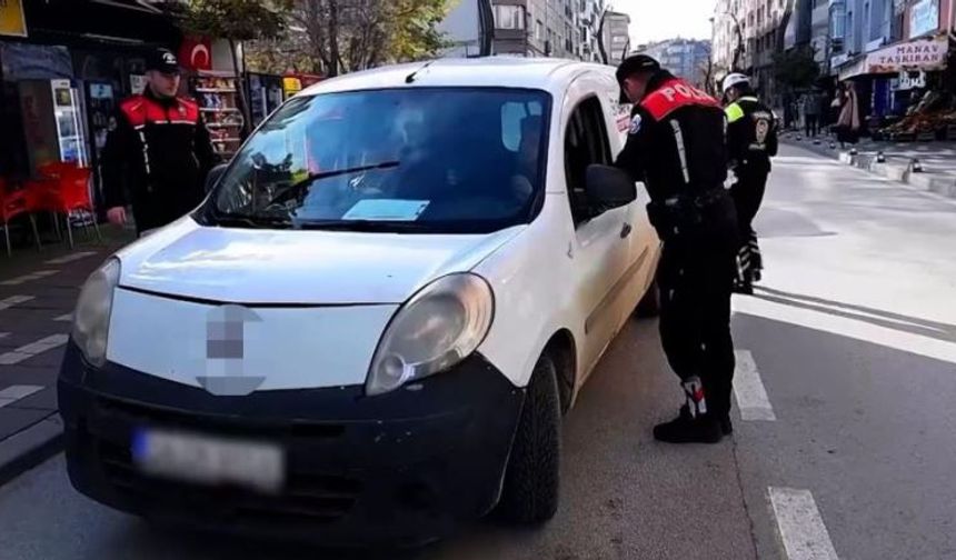 Dörtdivan Polislerine İtfaiyeden Uygulamalı Yangın Eğitimi