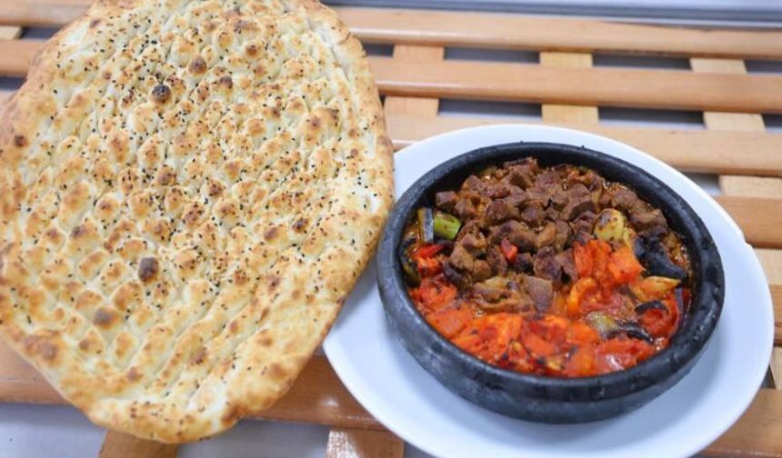 İftar sofralarını süsleyen lezzet: Eli böğründe