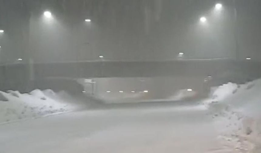 Ovit Dağı'nda yoğun kar yağışı etkili oluyor