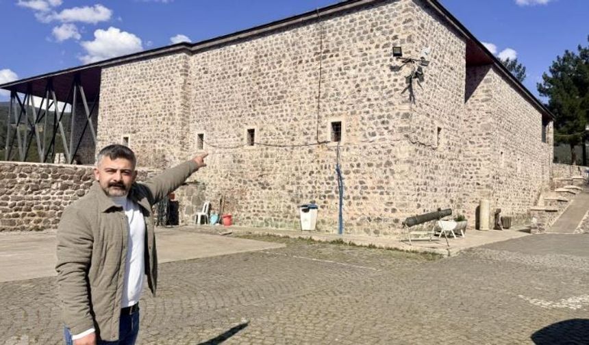 Anadolunun ilk medreselerinden 869 yıllık Yağıbasan Medresesi zamana direniyor