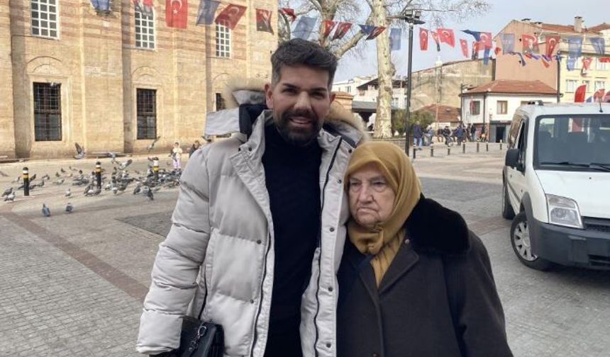 Mehmet Çevik sahnelere ara verdi, Ramazan'da maneviyata yöneldi