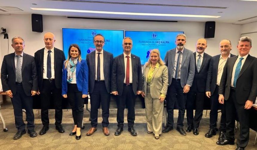 Gençlerde Kolon Kanseri Alarmı: Tarama Çağrısı