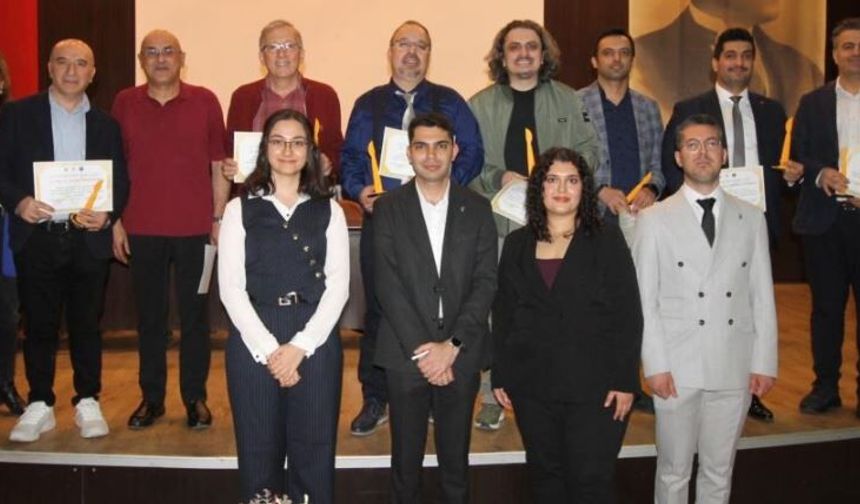 GAÜN’de Altın Neşter Ödülleri sahiplerini buldu