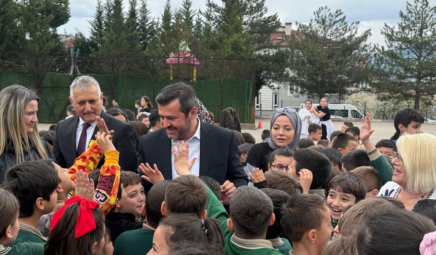 Başkan Çetinkaya Öğrencilerle Buluştu