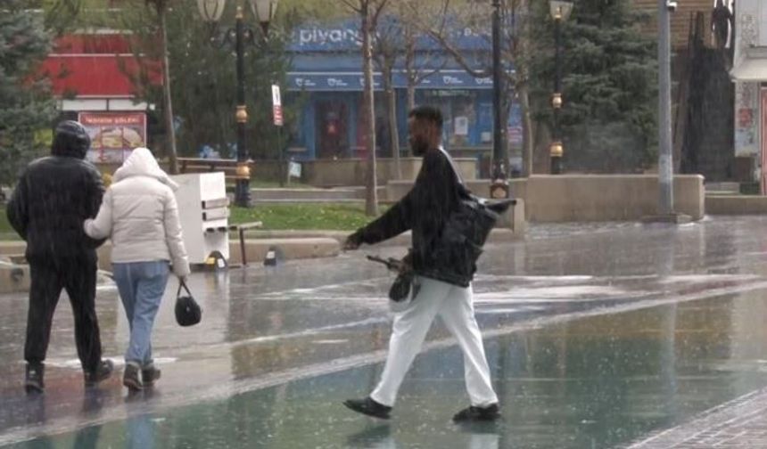 Bolu'da sağanak yağış etkili oldu