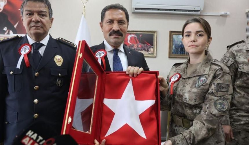Şehidin kızı PÖH üniformasıyla babasının izinden gidiyor
