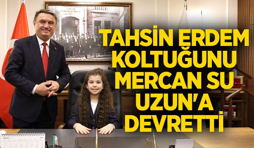 Zonguldak Belediye Başkanı koltuğunu Mercan Su Uzun'a devretti