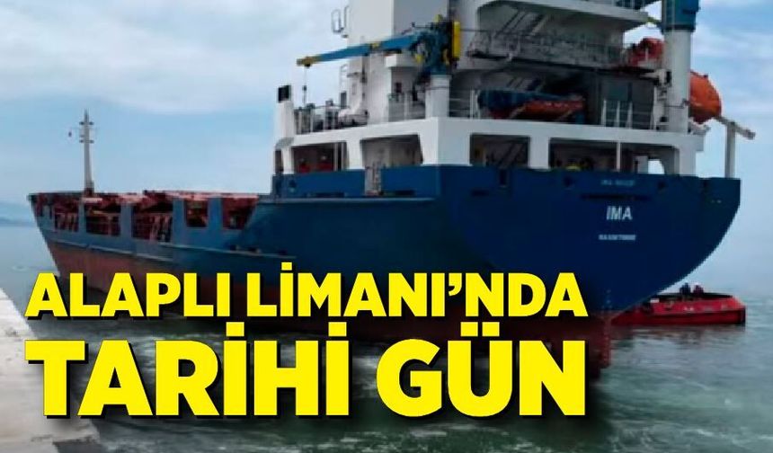 Alaplı Limanı’nda tarihi gün yaşandı, yeni rıhtıma ilk gemi yanaştı