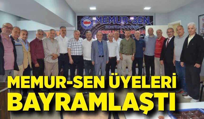 Memur-Sen üyeleri bayramlaşma programında buluştu