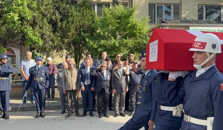 Eskişehir’in son Kore Gazisi son yolculuğuna uğurlandı