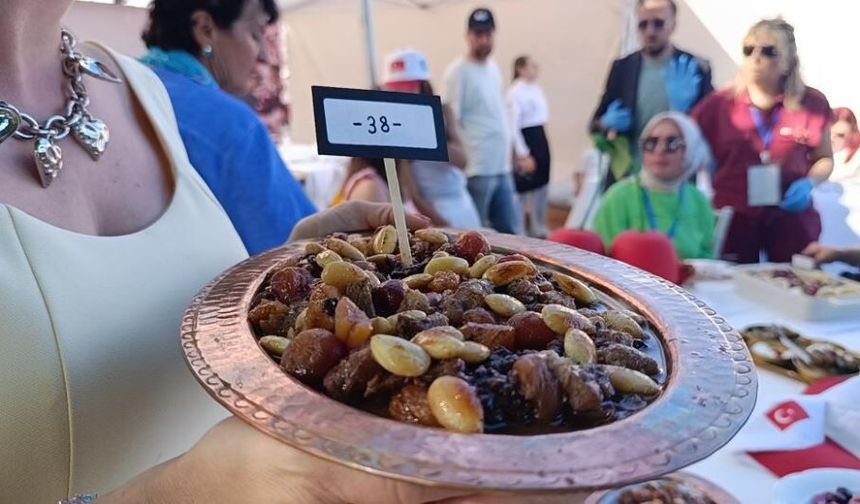 Kiraz Festivali'nde kirazlı lezzetler kıyasıya yarıştı