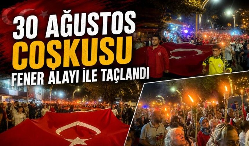 Zonguldak’ta 30 Ağustos coşkusu Fener Alayı ile taçlandı