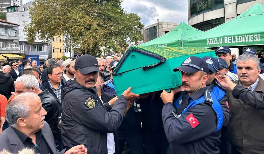 Belediye önünde gözyaşları: Fatih Topal’a son görev