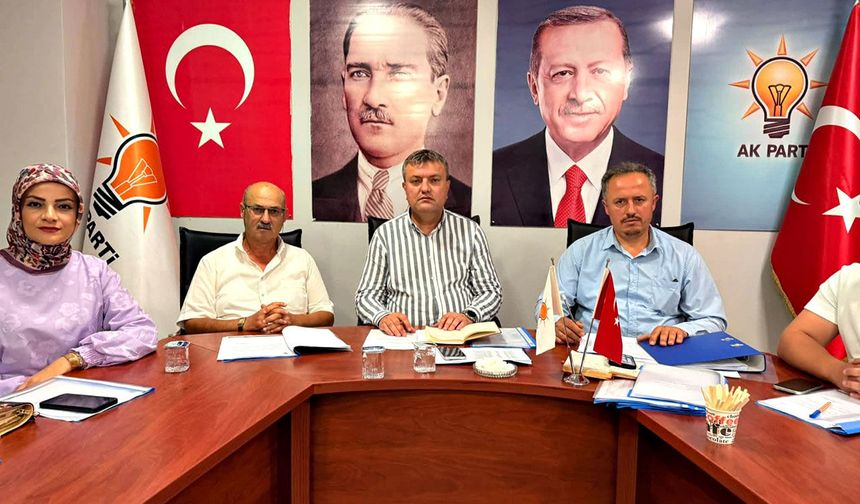 AK Parti Alaplı’da yeni görev dağılımı belli oldu
