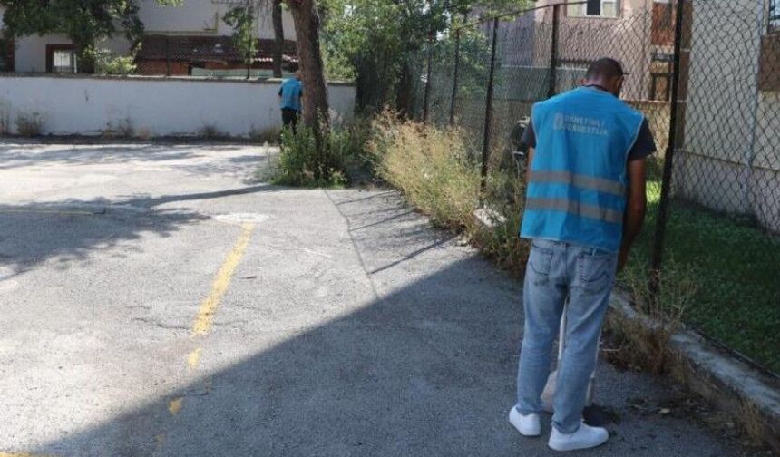 Bolu’da okulları denetimli serbestlik yükümlüleri yeniledi