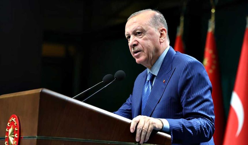 Cumhurbaşkanı Erdoğan: "Finansal sistemimize sirayet etmiş herhangi bir risk mevzubahis değildir"