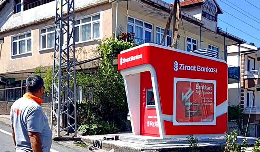 Kaptaş’ta uzun süredir beklenen ATM hizmete girdi