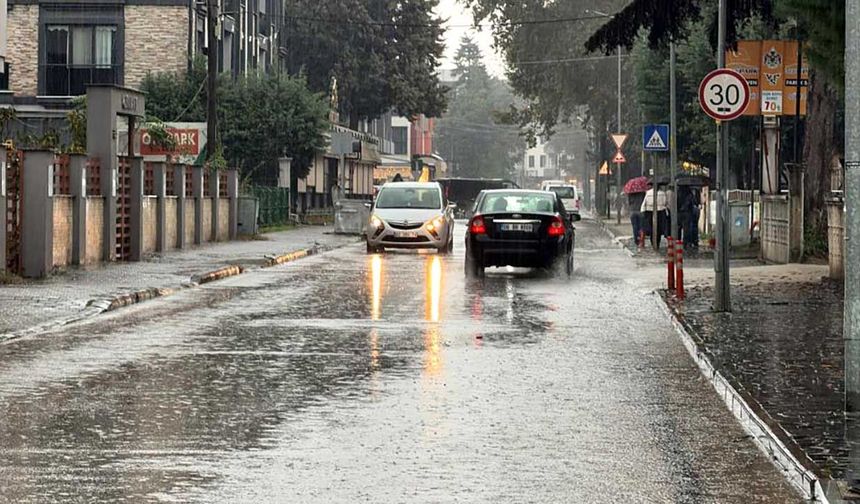 Türkiye'nin en çok yağış alan 3'üncü şehri Düzce oldu