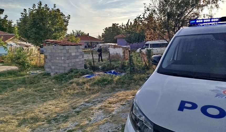 Komşu aileler arasında silahlı çatışma: 8 gözaltı