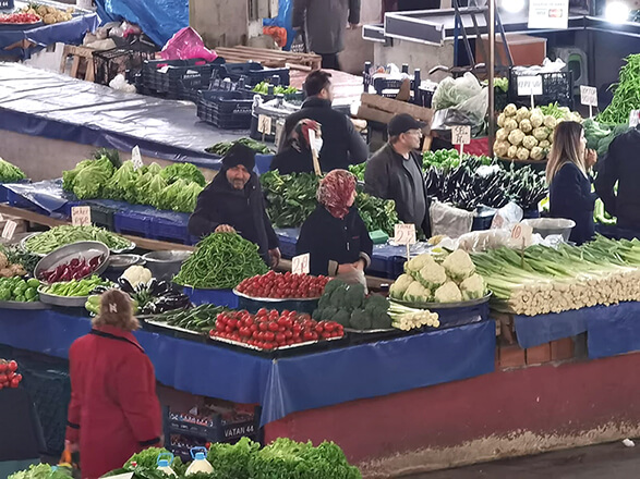 halk pazarı yine boş kaldı (7)