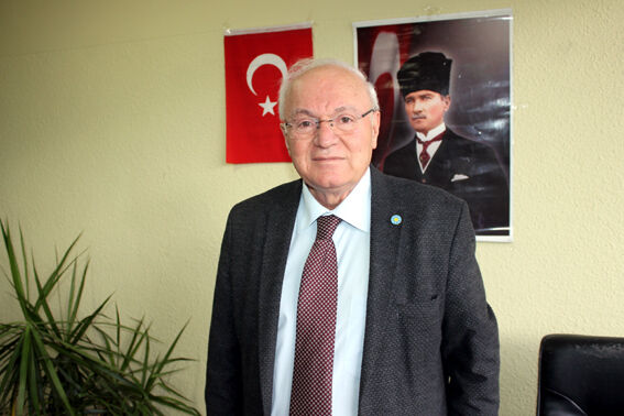 “Kişiler gelip geçicidir önemli olan partilerin kurumsal kimliğidir”