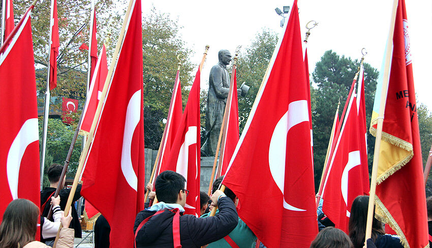 Düzce, Atatürk'ü 85. Ölüm yıldönümünde saygıyla andı