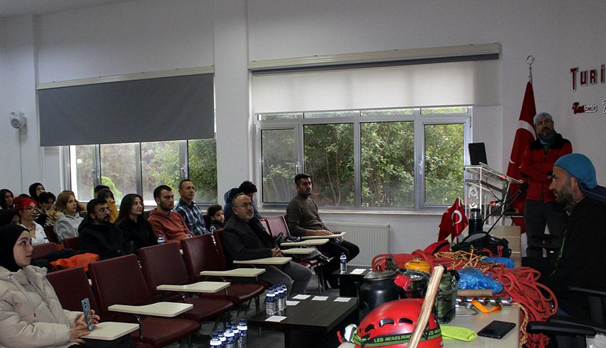 Dağların Oğlu Kastamonu'da Konferans Verdi: Doğanın Sesini Dinleyin!