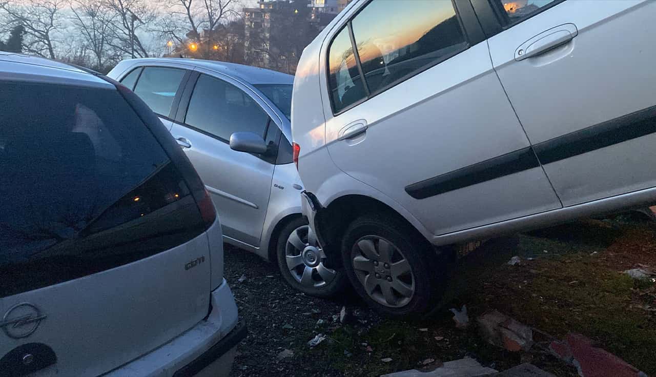 ılgınz kaza zonguldak araclar hasar aldı 3-min