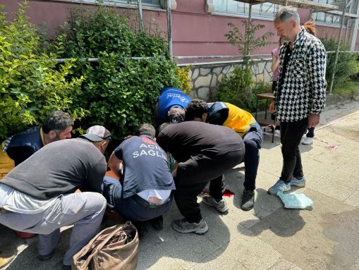 Temizlik Yaparken Yüksekten Düştü