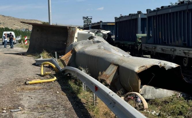 Yük Treni Kaza 4