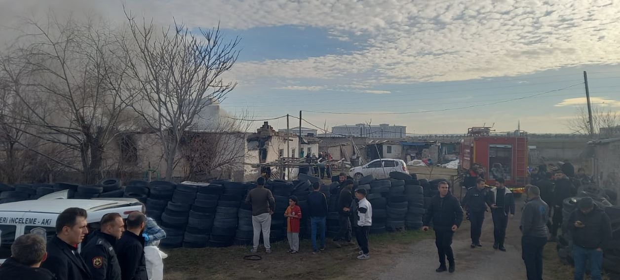 3 Yaşındaki Ecrin Yangına Uykuda Yakalanadı1