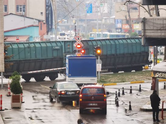 Tren Vagon Ayrıldı 3