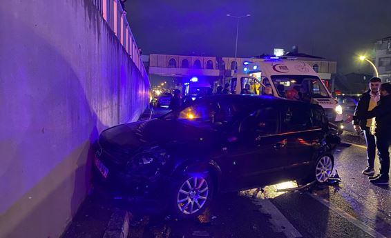 Düğün Yolunda Kaza2