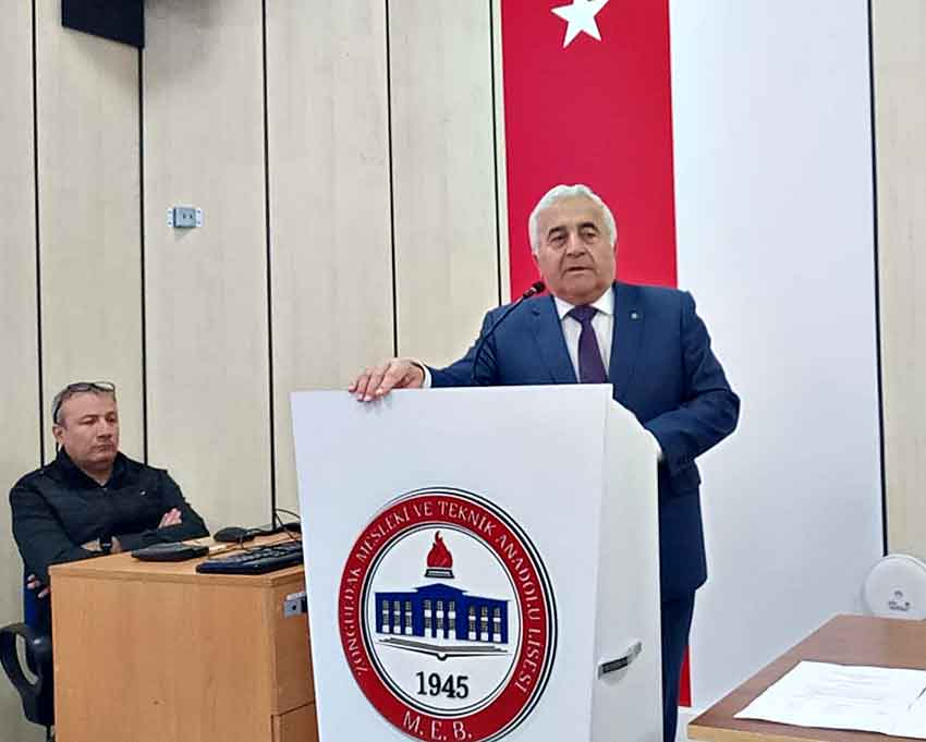 43A54F4C 7F4C 44D8 A3E9 Afca32Cf05Ed