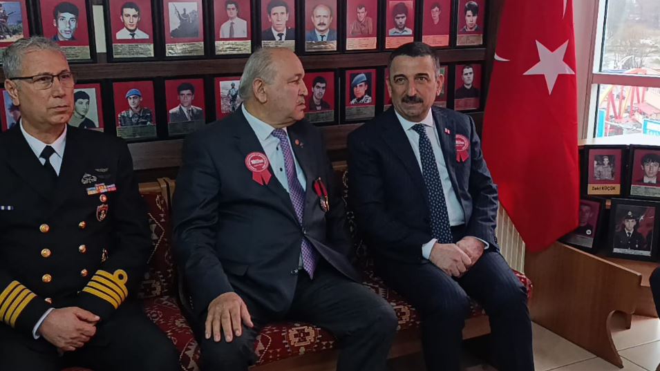 Vali Hacıbektaşoğlu'ndan Şehit Ailelerine Ziyaret 