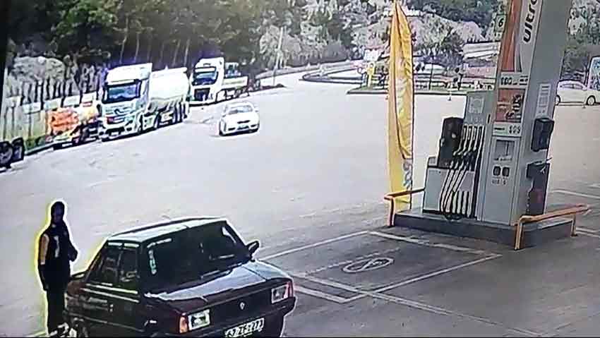 A W433659 02