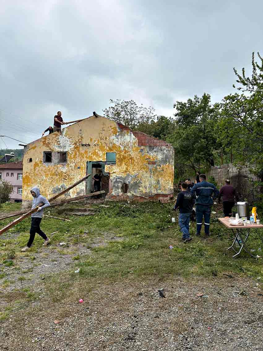 Whats App Image 2025 04 28 At 20.01.30 (1)