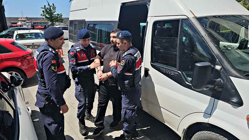 A P A R T M A N Y O N E T I C I S I N I Y A R A L A Y I P E S I N I O L 712821 210903