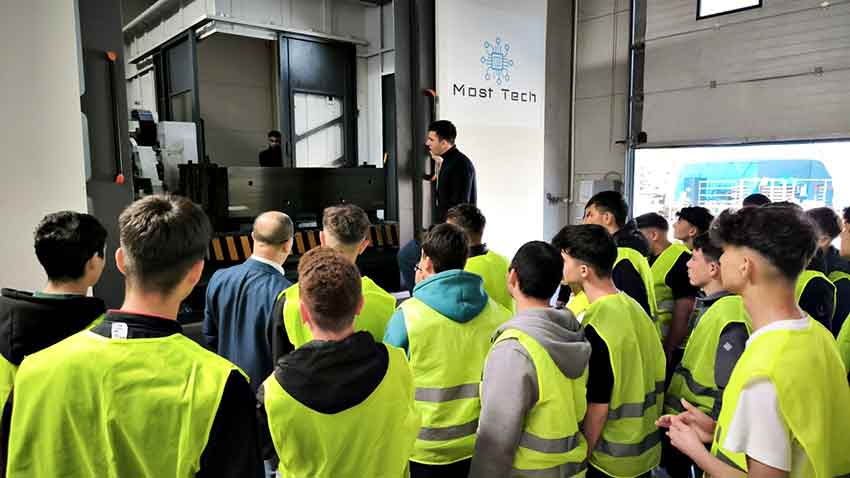 Whats App Image 2025 05 02 At 09.27.32 (1)